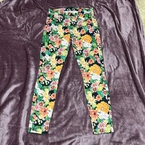 7 for All Mankind floral skinny jeans, like new, size 26